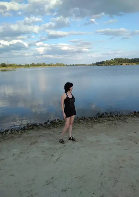 Я Инга, 41, из Харькова, ищу знакомство для приятного времяпровождения