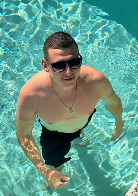 Андрей из Воронежа, мне 31, познакомлюсь для открытые отношения