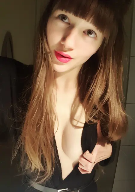 Александра из Хабаровска, мне 25, познакомлюсь на одну ночь