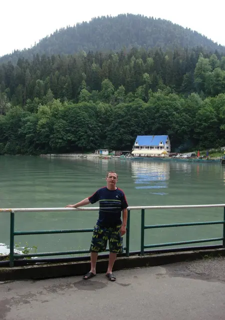 Юрий из Арзамаса, мне 44, познакомлюсь на одну ночь