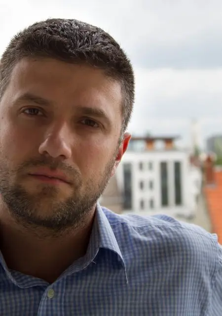 Я Румата, 43, из Тобольска, ищу знакомства без обязательств