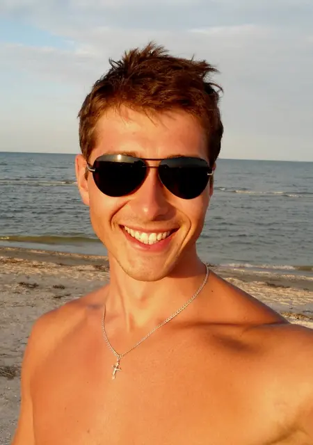 Я Александр, 33 років з Нова Каховка, шукаю знайомство для постійних стосунків