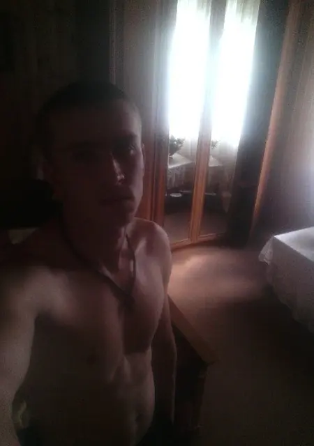 Я Andrey, 34, знакомлюсь для приятного времяпровождения в Тамани