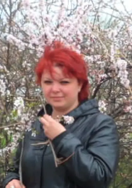 Людмила из Смоленска, мне 40, познакомлюсь для общения