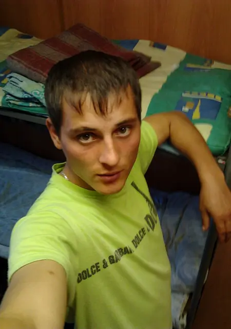 Я Андрей, 40, из Нового Уренгоя, ищу знакомство для постоянных отношений