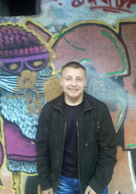 Andrij з Рокитне, шукаю на сайті знайомства без зобов'язань