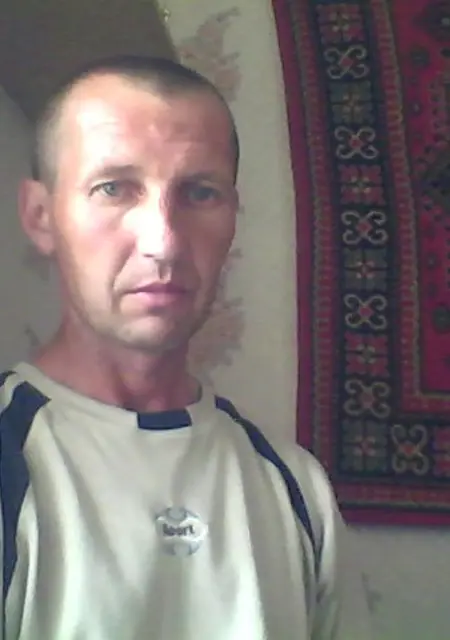 Юрий из Чебаркуля, ищу на сайте знакомства на одну ночь