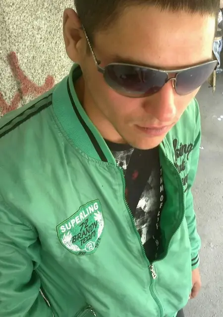 Я Николас, 33, из Константиновки, ищу знакомство для приятного времяпровождения