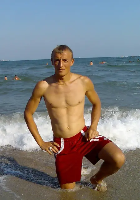 Я Александр, 43 років з Кременчука, шукаю знайомство для спілкування