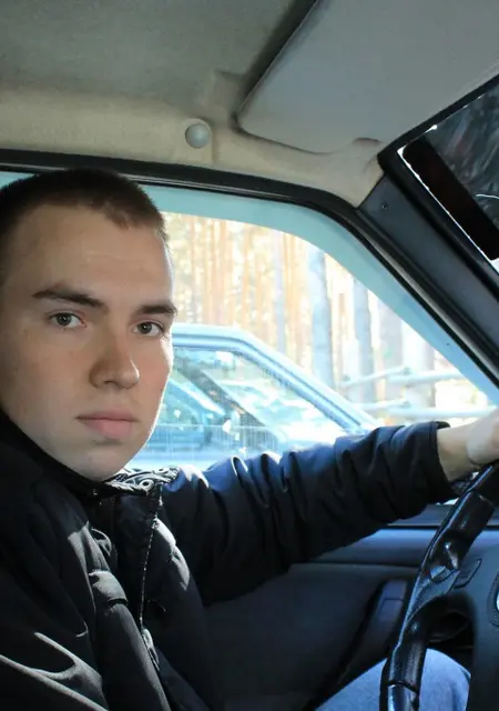 Алекс из Каменска-Уральского, мне 35, познакомлюсь для общения