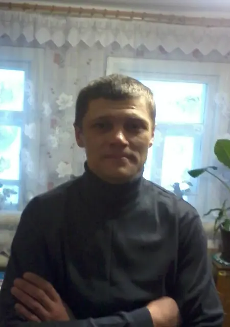 Я Элек, 44, знакомлюсь без обязательств в Кизеле