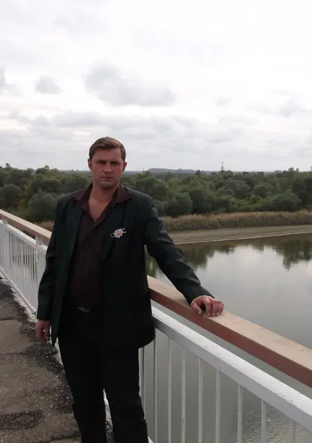 Юрий из Курганинска, ищу на сайте знакомства на одну ночь