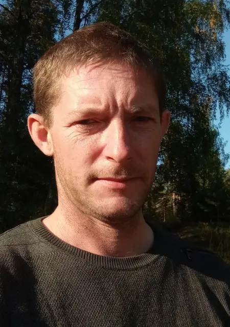 Максим из Петрозаводска, мне 40, познакомлюсь для открытые отношения