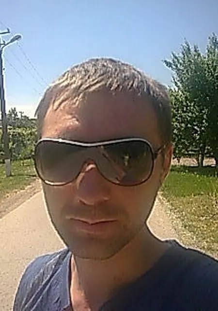 Я Дима, 39, знакомлюсь для приятного времяпровождения в Туапсе