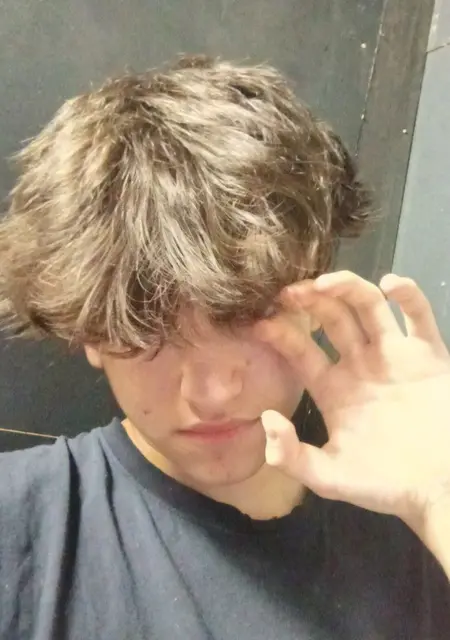 Я Даниил, 19, из Смоленска, ищу знакомства без обязательств