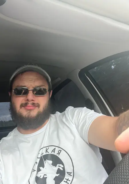 Я Илья, 25, знакомлюсь без обязательств в Егорьевске