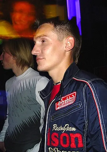 Я Alex, 41, знакомлюсь на одну ночь в Орле