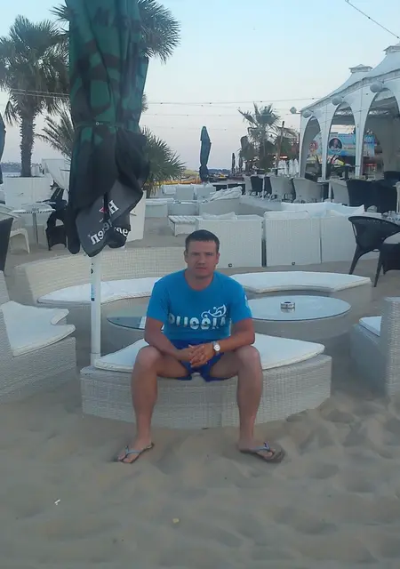 Виктор из Фрязина, ищу на сайте знакомства на одну ночь