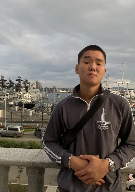 Кирилл из Хабаровска, ищу на сайте приятное времяпровождение