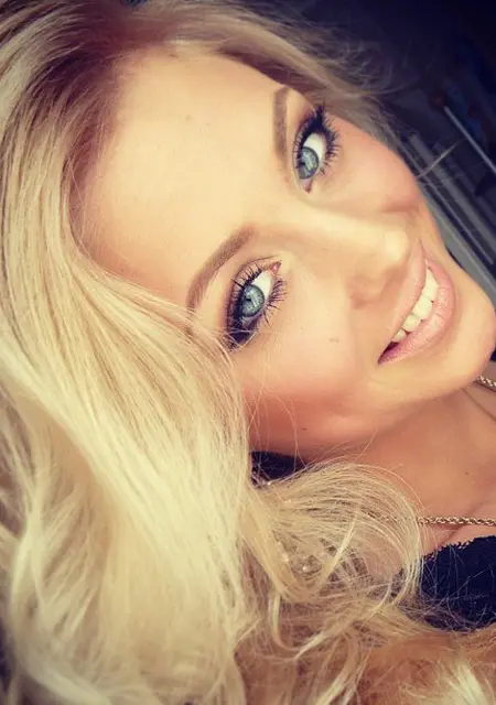 Я Каролина, 34, из Оренбурга, ищу знакомство для приятного времяпровождения