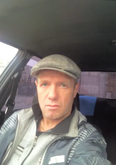 Александр из Магадана, ищу на сайте приятное времяпровождение