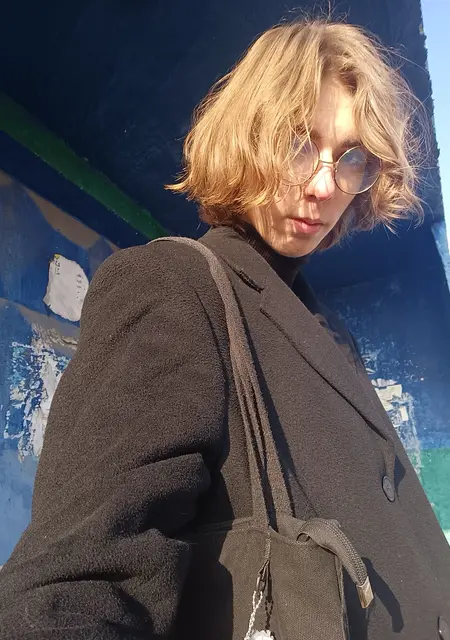 Я Анатолий, 21, знакомлюсь на одну ночь в Уссурийске