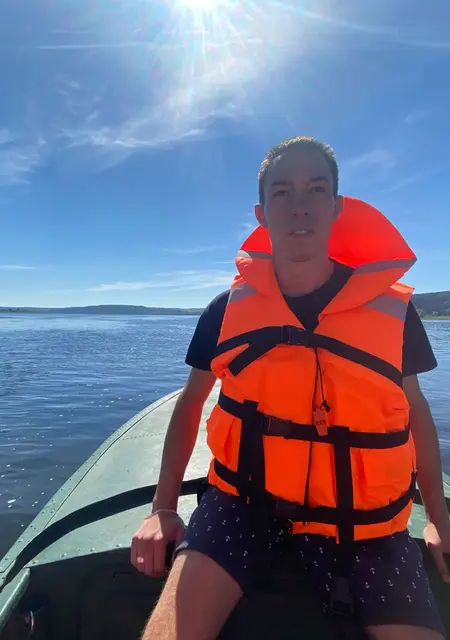 Я Павел, 25, знакомлюсь на одну ночь в Сарапуле