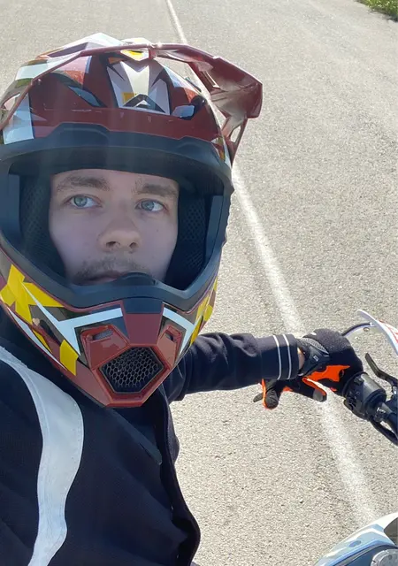 Вадим из Перми, ищу на сайте знакомства на одну ночь