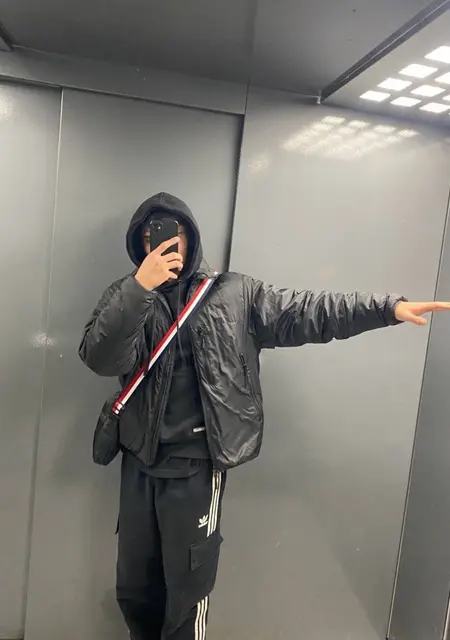 Я Жасур, 23, знакомлюсь для общения в Солнечногорске