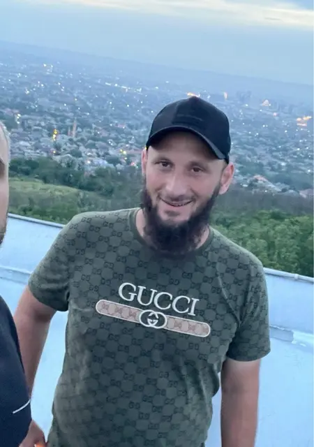 Тимур из Норильска, мне 36, познакомлюсь для дружбы