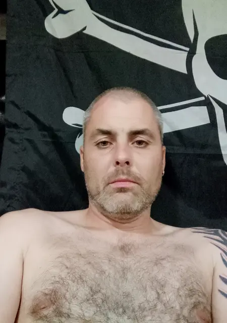 Николай из Сергиева Посада, ищу на сайте знакомства на одну ночь