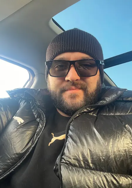 Дмитрий из Дзержинска, ищу на сайте общение