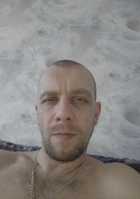 Александр из Мариинска, мне 45, познакомлюсь на одну ночь