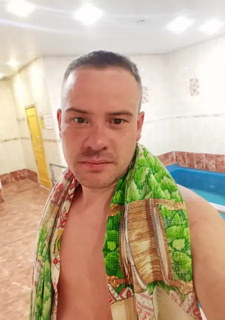 Максим из Ижевска, мне 32, познакомлюсь без обязательств