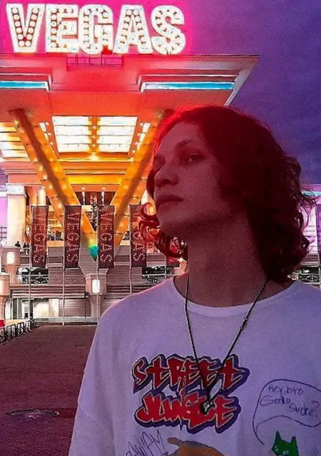 Владислав из Прокопьевска, ищу на сайте знакомства на одну ночь