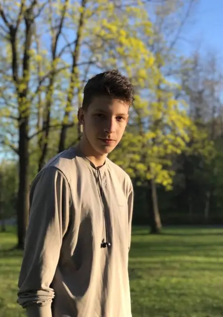 Я Дениска, 18, знакомлюсь без обязательств в Петрозаводске