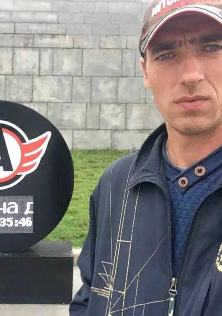 Я Дмитрий Фёдорович, 45, из Зеленодольска, ищу знакомство для открытые отношения