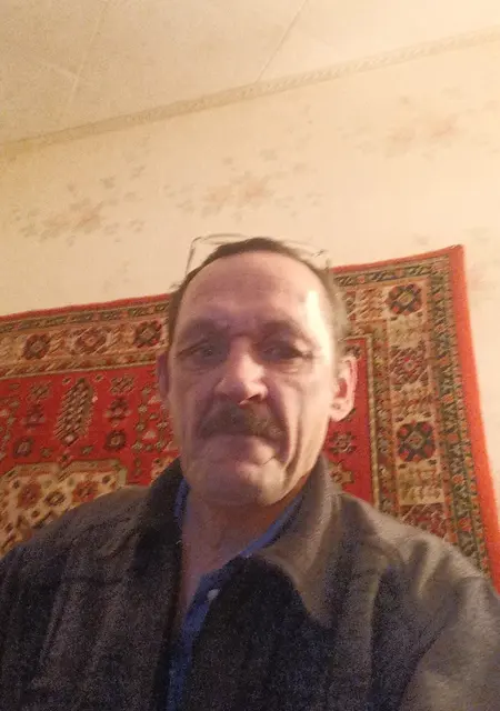 Роман из Костромы, мне 53, познакомлюсь для приятного времяпровождения