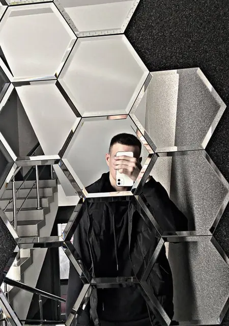 Я Данил, 21, из Кисловодска, ищу знакомство для дружбы