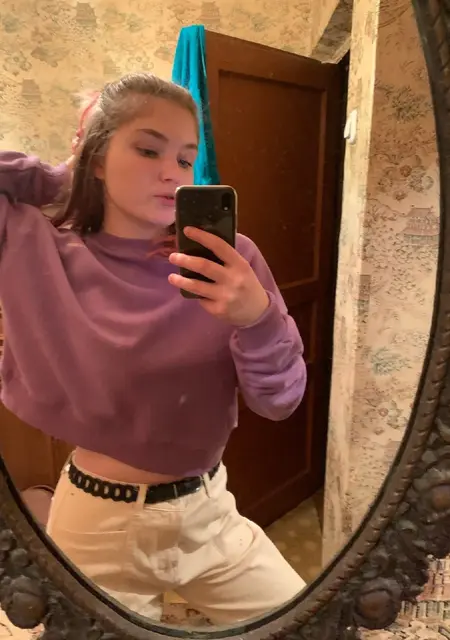 Я Даша, 21, из Ярославля, ищу знакомство для вирта