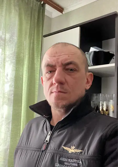 Я Алексей, 42, из Курска, ищу знакомство для приятного времяпровождения