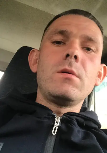 Антон из Тюмени, ищу на сайте знакомства без обязательств