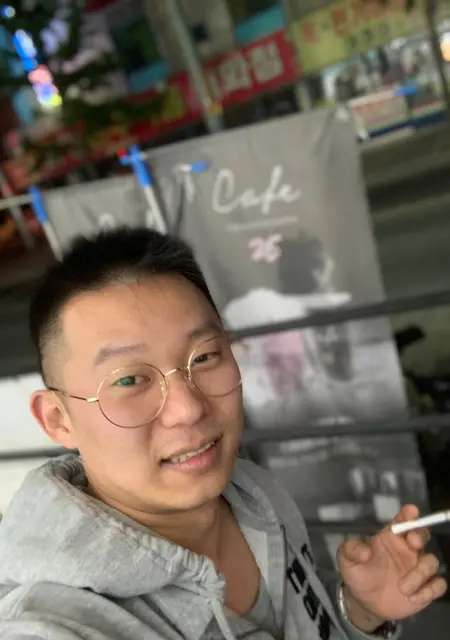 Я Aleks, 34, знакомлюсь для общения в Мурино