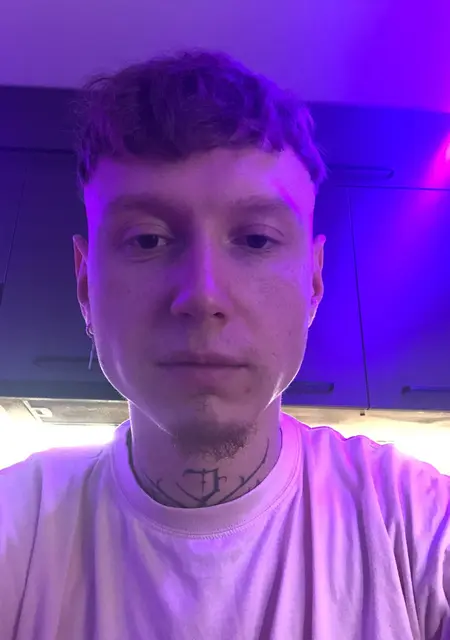 Я Михаил, 28, из Набережных Челнов, ищу знакомство для совместных путешествий