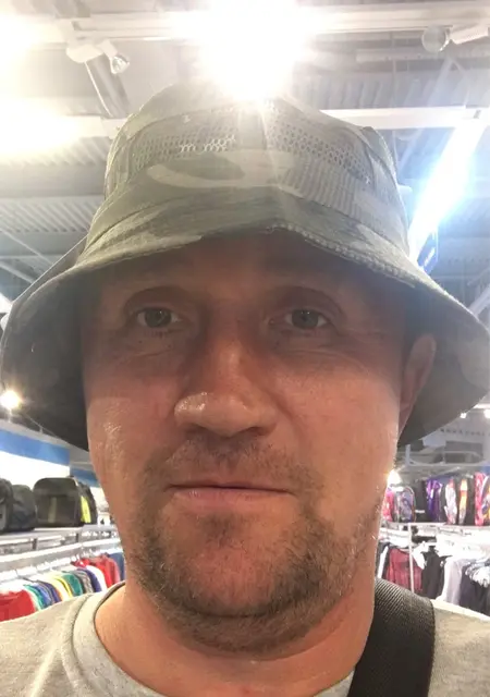 Я Александр, 55, знакомлюсь на одну ночь в Екатеринбурге