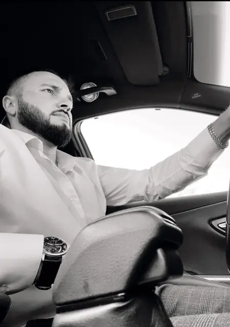 Марк из Спасска-Дальнего, ищу на сайте знакомства без обязательств