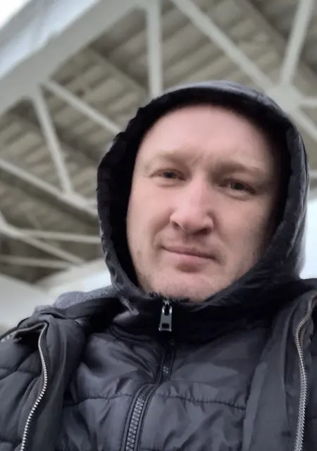 Я Игорь, 39, знакомлюсь для вирта в Тюмени