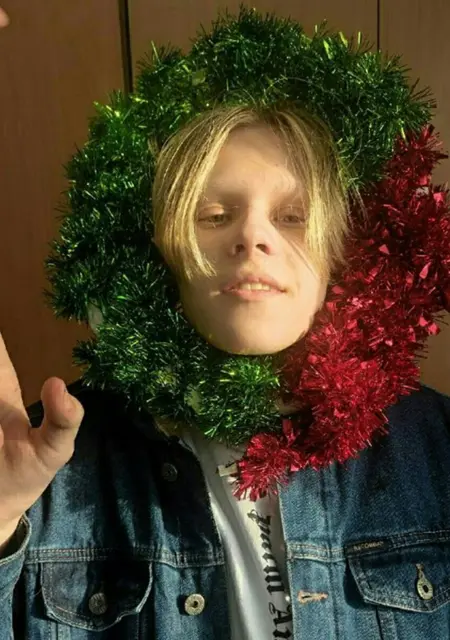 Андрей из Бийска, мне 19, познакомлюсь на одну ночь