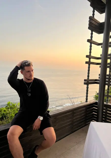 Алекс из Нижнекамска, мне 26, познакомлюсь для приятного времяпровождения