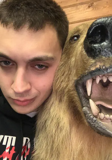 Я Antonchik, 25, из Смоленска, ищу знакомства на одну ночь